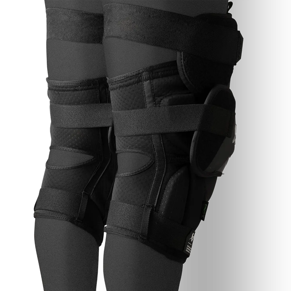 S25 Bauer Pro Knee Guard Senior 2