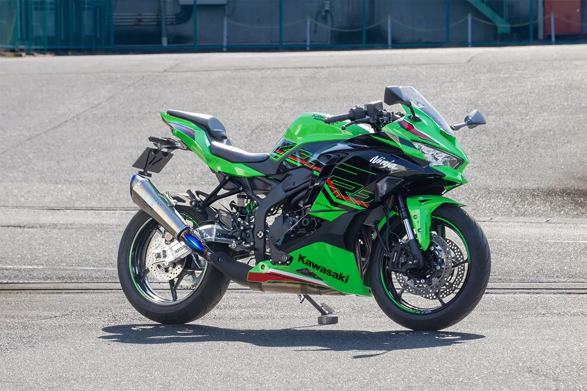 Over Racing Tt-Formula Rs+Pro Titanium Slip-On Exhaust For Zx-25R Se(23-)/Zx-4R Se(23-)/Zx-4Rr(23-) #17-861-12 1
