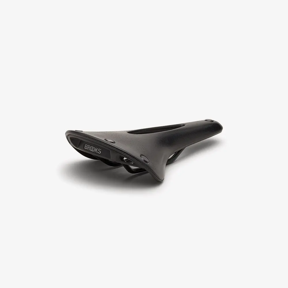 Cambium C17 Carved Saddle 1