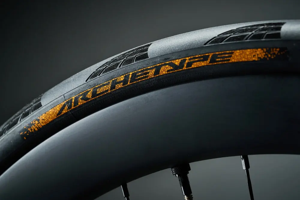 Continental Archetype 700X30 Tour De France Limited Edition Tyre 1