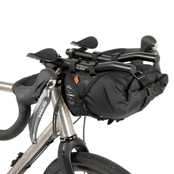 Restrap Race Aero Bag 1