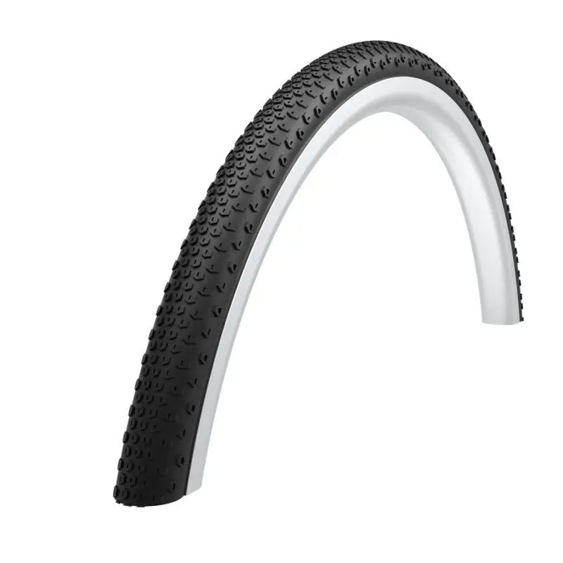 700 X 42 Oxford Explorer Tyre 1