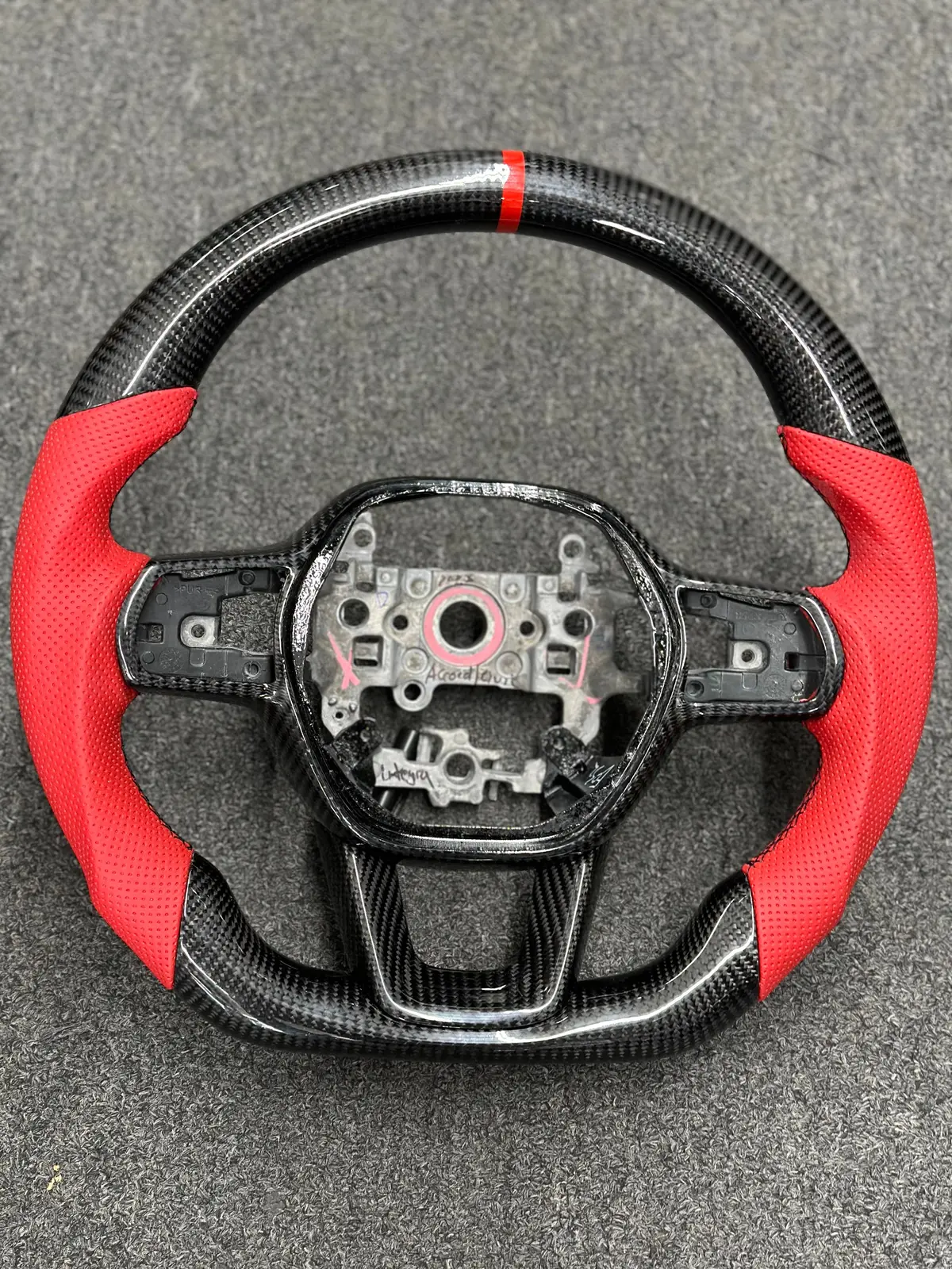 Honda Crv 2023-2025 6Th Gen Carbon Fiber Steering Wheel (Copy) 1