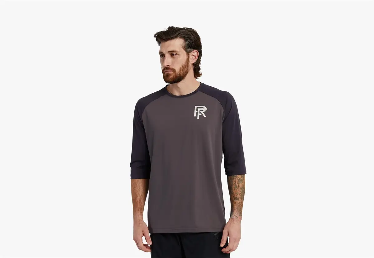 Race Face - Commit 3/4 Sleeve Tech Top 1
