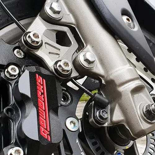 Dog House Brembo 40Mm 4 Ports Caliper Support / Force 2.0 1
