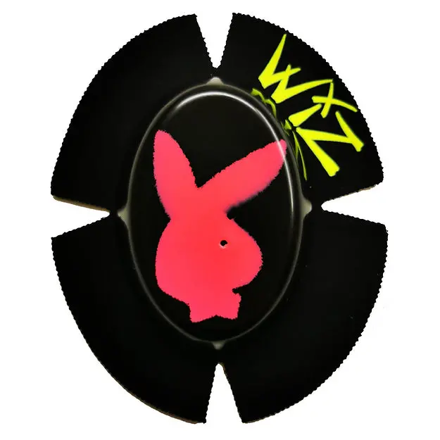 Wiz Knee Sliders #Play Bunny 1