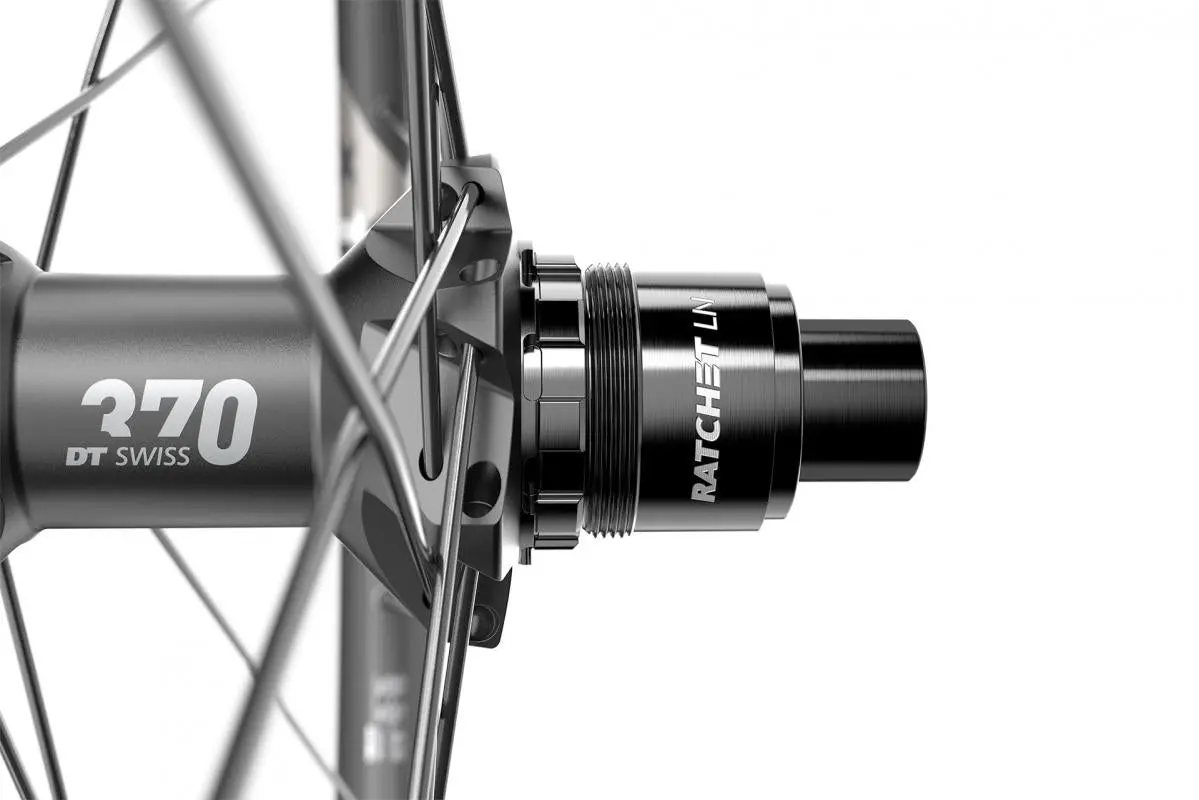 Dt Swiss - M 1900 27.5" Wheels (2022) 4