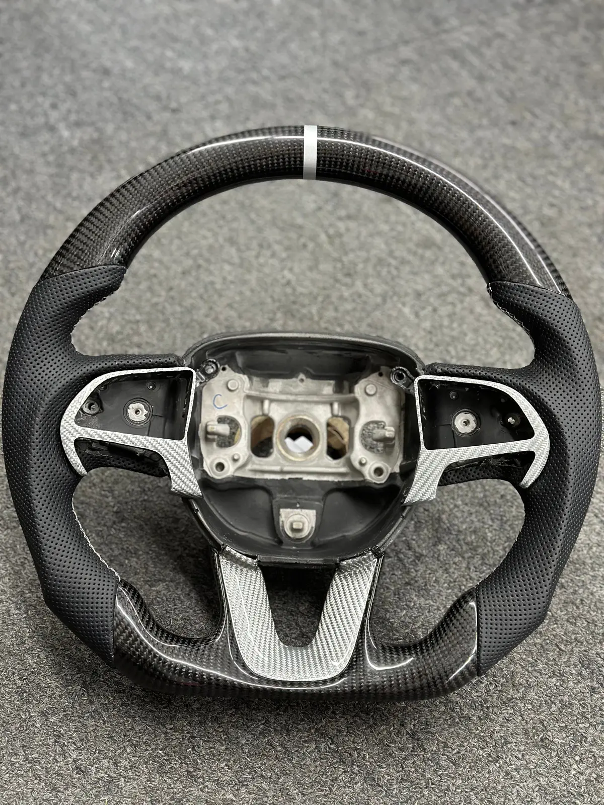 Steering Wheel - Dodge - Charger / Challenger / Durango / Silver 1