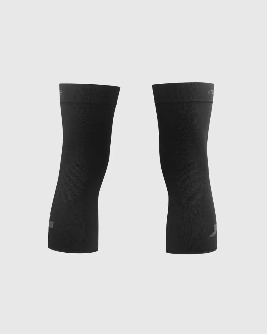 Assos Spring Fall Knee Warmers P1 1
