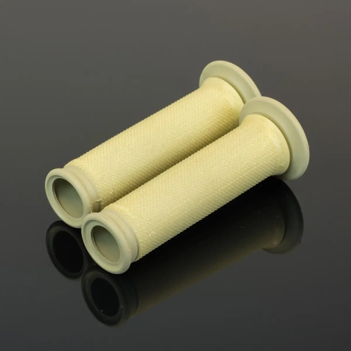 Renthal Dual Compound Road Race Grips 2