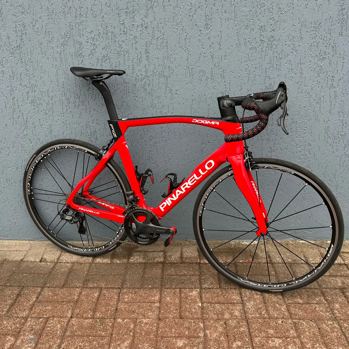 Pinarello Dogma F12 Rim (Pre-Owned) 1