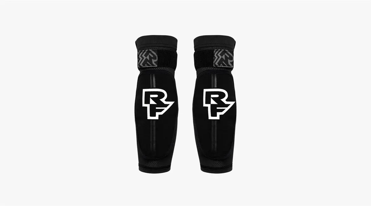 Race Face - Indy Elbow Pad 1
