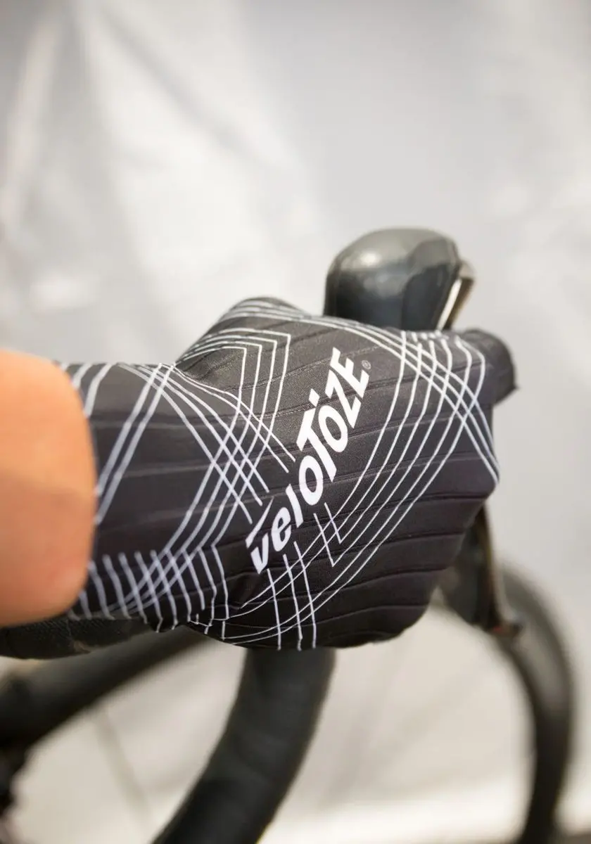 Velotoze Aero Gloves 1