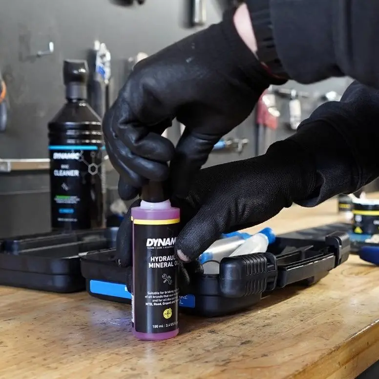 Dynamic Mineral Oil 1