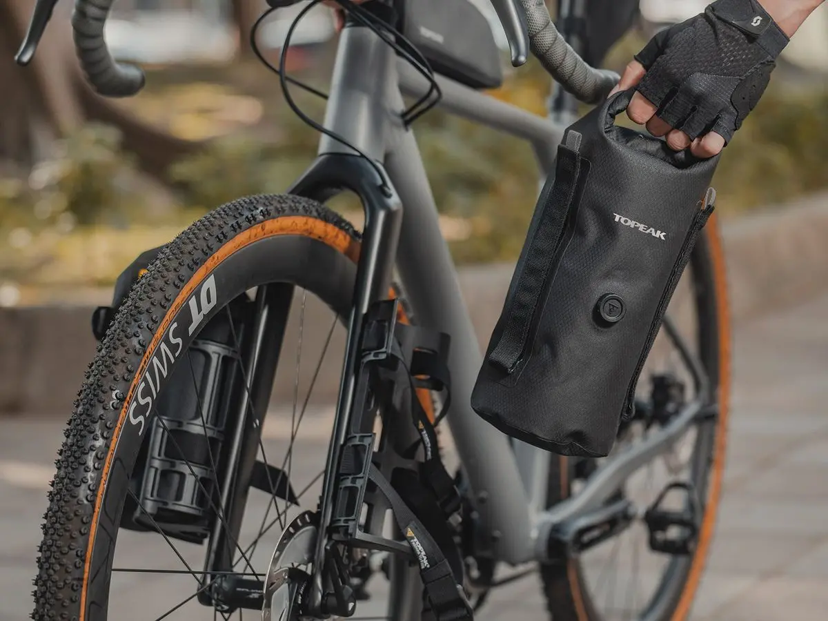 Topeak Fork Drybag 4L 1