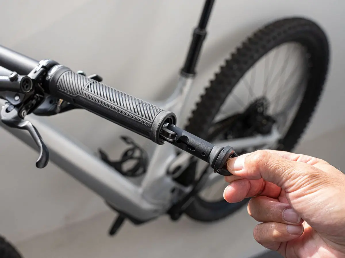 Topeak Plug 'N Tool Mountain Pro 1