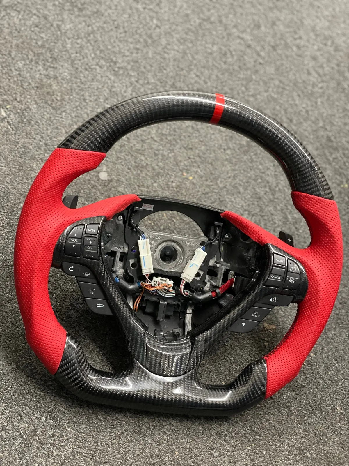 Steering Wheel - Acura Ilx Carbon 1