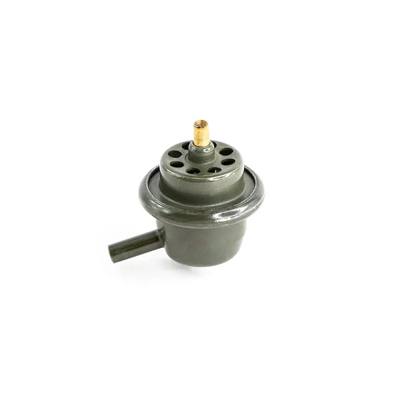 Deatschwerks High-Flow Fuel Pressure Regulator – Direct Replacement For 1999–2001 Chevrolet Silverado 1