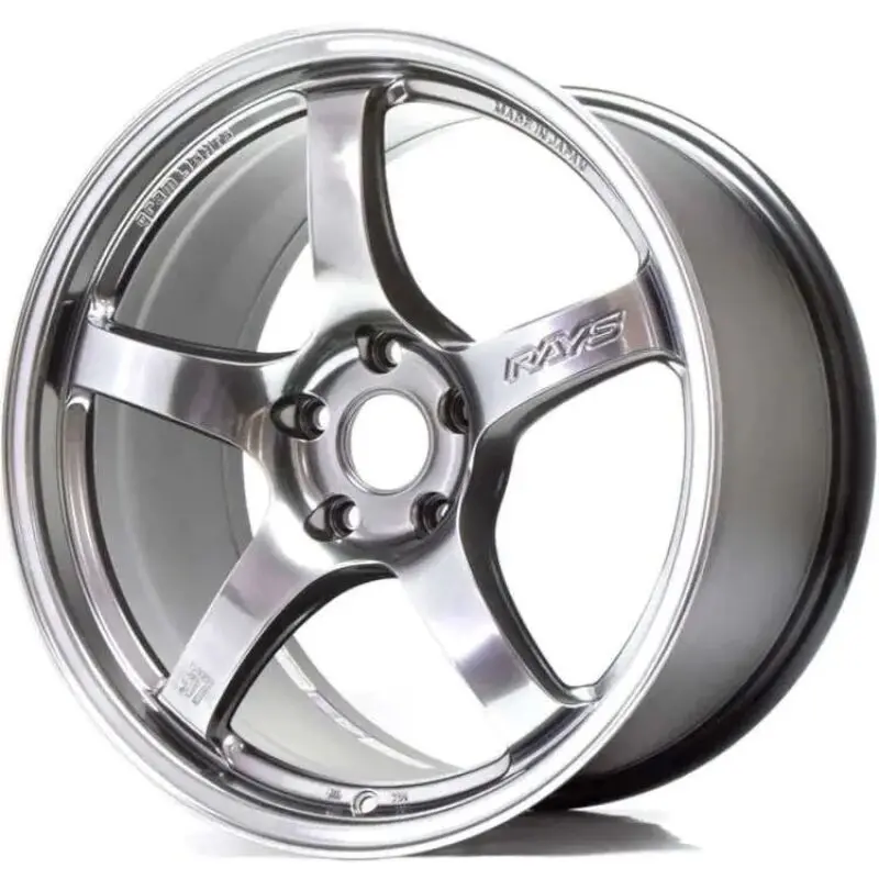 Gram Lights 18X8.5 +37 5-114.3 Grace Silver (Moq 20) 1