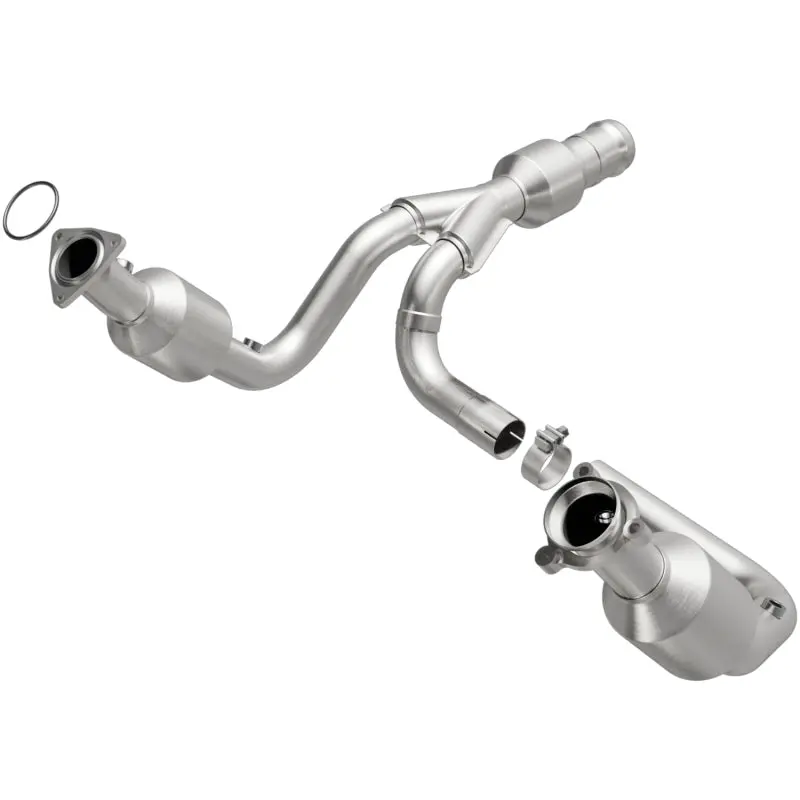Magnaflow Direct-Fit Catalytic Converter For 2015 Gmc Yukon Xl With 6.2L V8 Engine 1